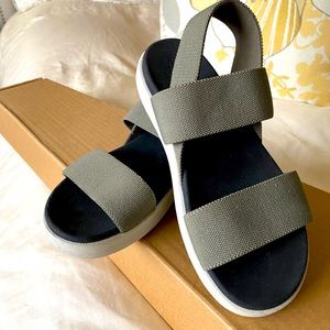 Women’s KEEN elle backstrap sandal